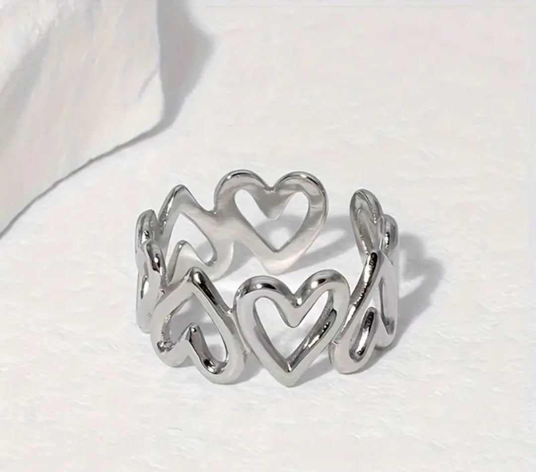 Hearts Ring