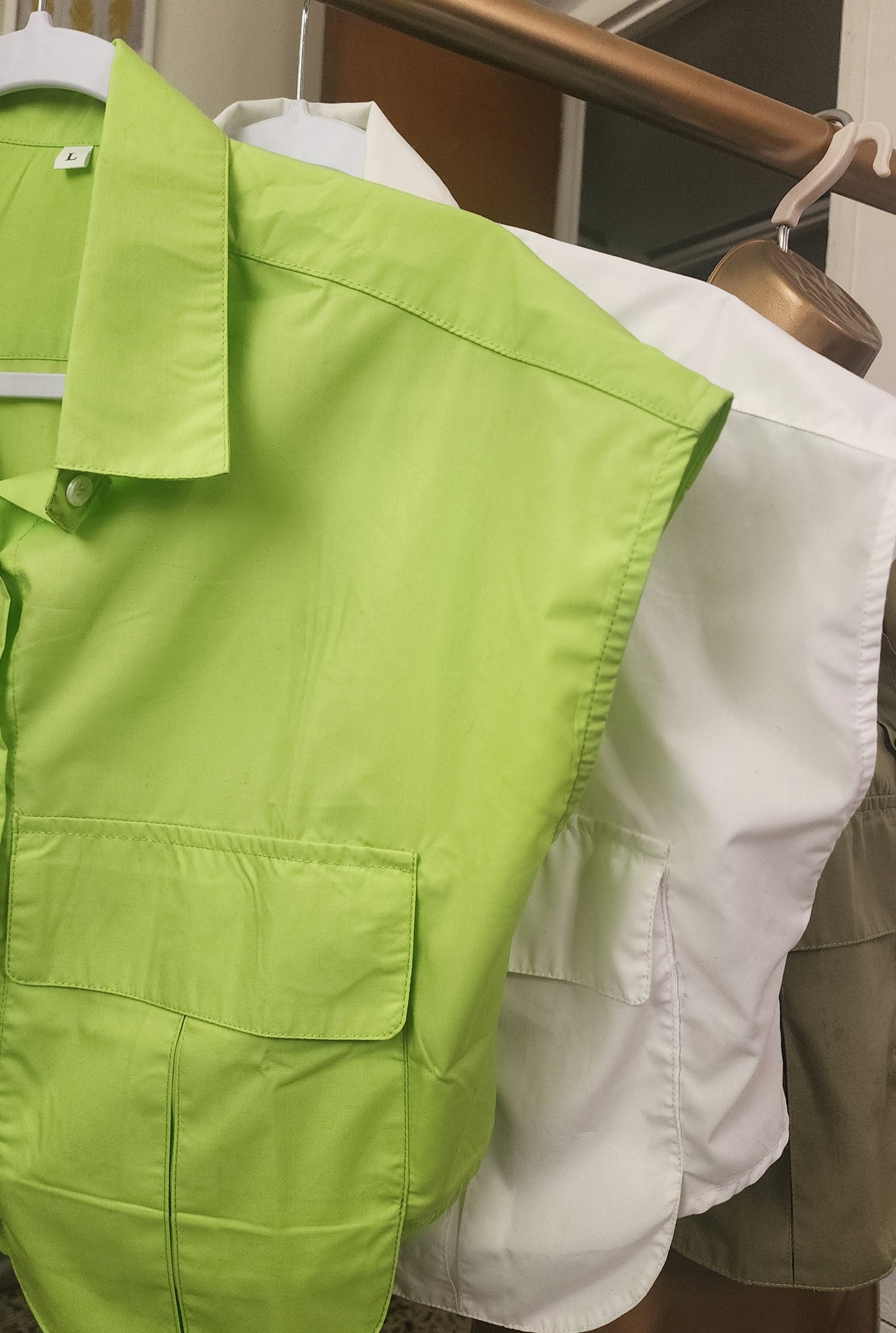 Botton Down Crop Top