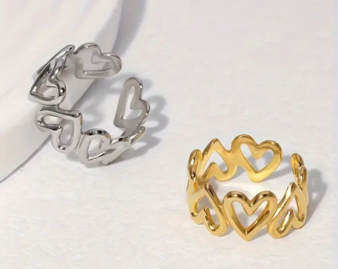Hearts Ring