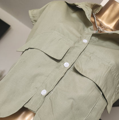 Botton Down Crop Top