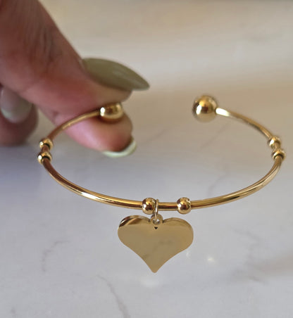 Bangle / Heart Pendant